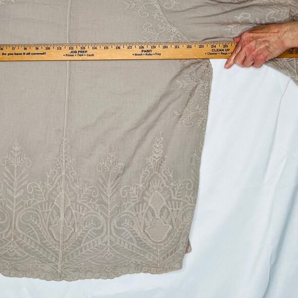 Chico.s size 3 beige top embroidery boho chic minimalist travel cottagecore - Picture 7 of 9